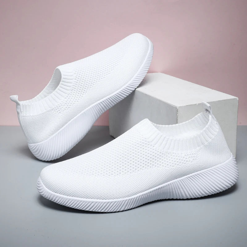 Women's Walking Shoes Wide Toe Box Knitted Slip-on Shoes for Women Comfortable and Soft Casual Work Loafer Shoes