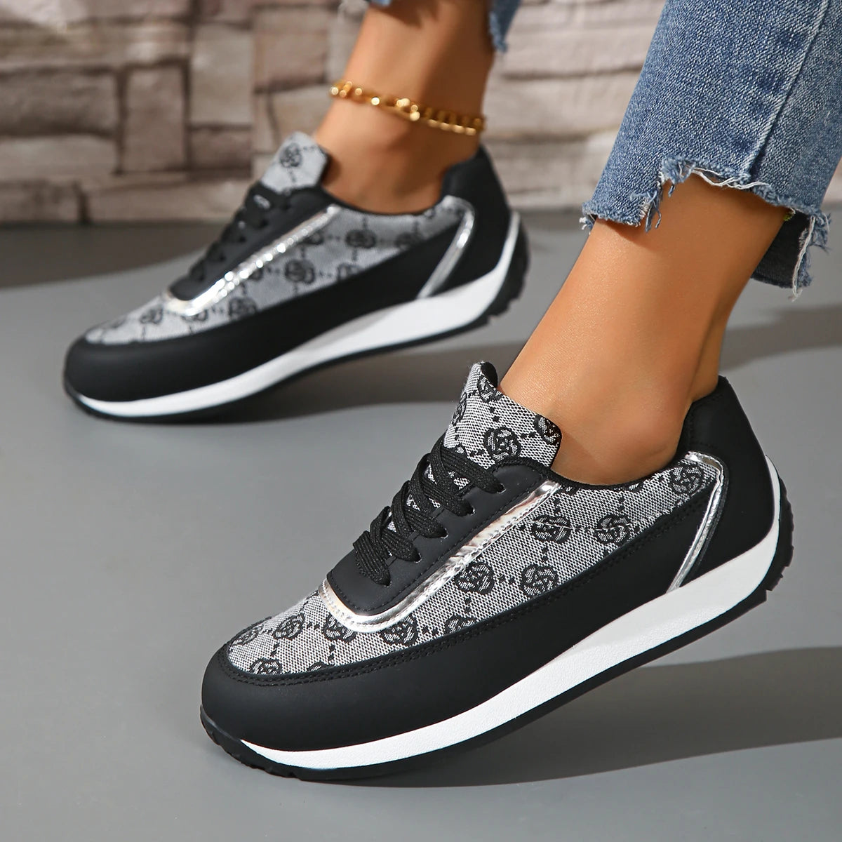 Women Casual Shoes Fashion Spring 2024 New Luxury Brand Casual Sneakers Women Plus Size Comfortable Basketball Shoes for Women